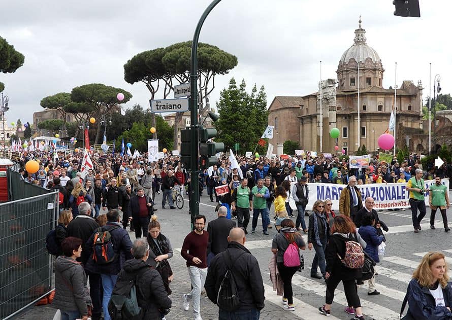 Cultura Cattolica: "Anch'io alla Marcia per la vita, con un popolo" 2