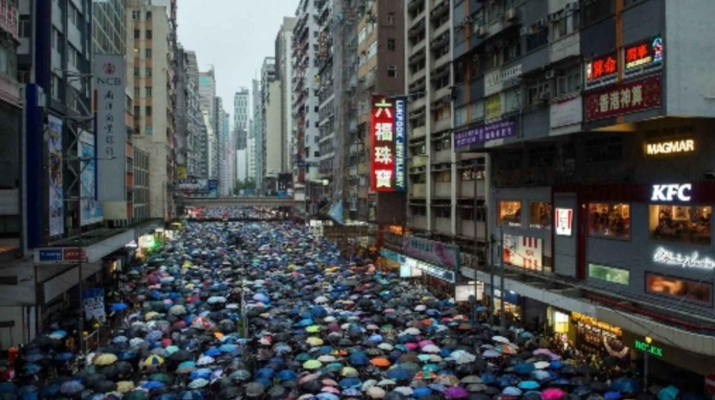 Le ragioni della rivolta ad Hong Kong e l'enfasi distruttiva dei paesi occidentali 1