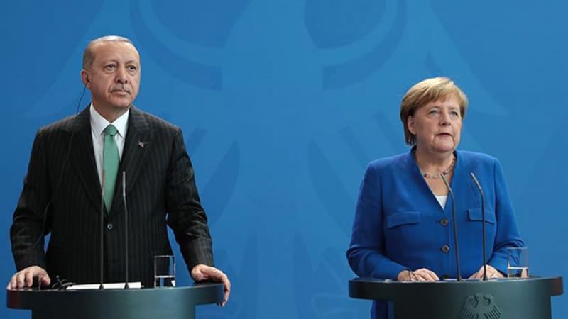 La Germania richiama la Grecia e fa da sponda alla Turchia 1