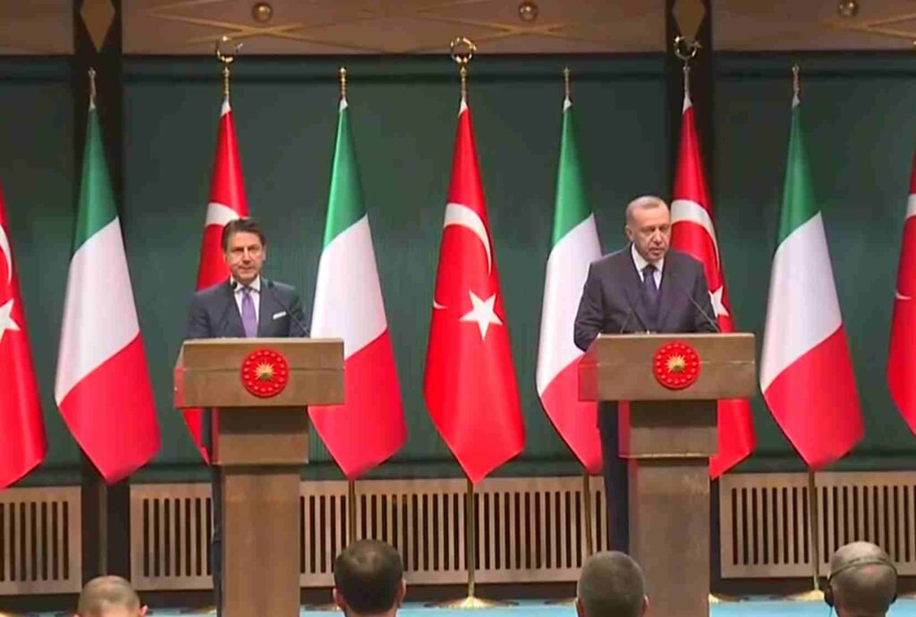 Turchia e Italia confermano la cooperazione nel Mediterraneo orientale alla faccia della Grecia e della Francia 1