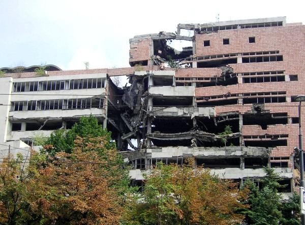 Belgrado - bombardamento Nato Ministero