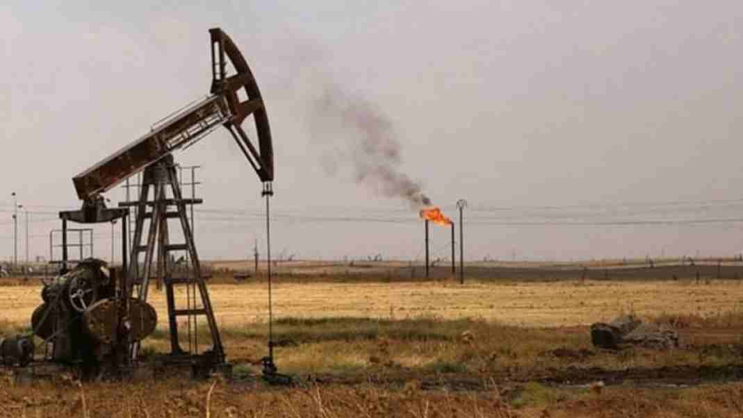 La Russia sta cercando di riabilitare completamente il giacimento petrolifero di Raqqa 1