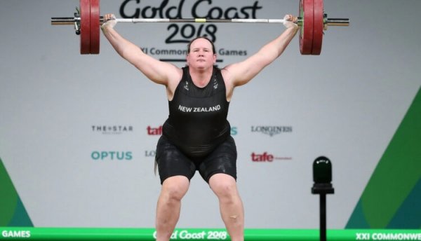 Donna transgender ai Giochi Olimpici: chi penserà alla discriminazione dello sport femminile? 1