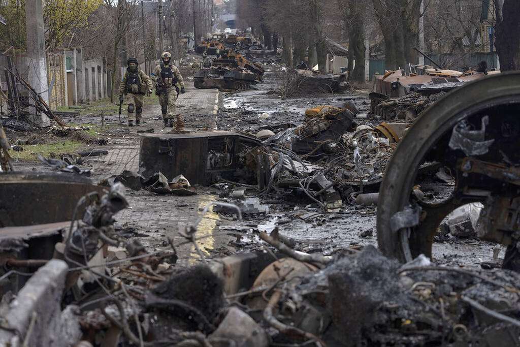 Ukraine – Many half-frozen foreign mercenaries surrender to Russian forces near Artiomovsk – VP News